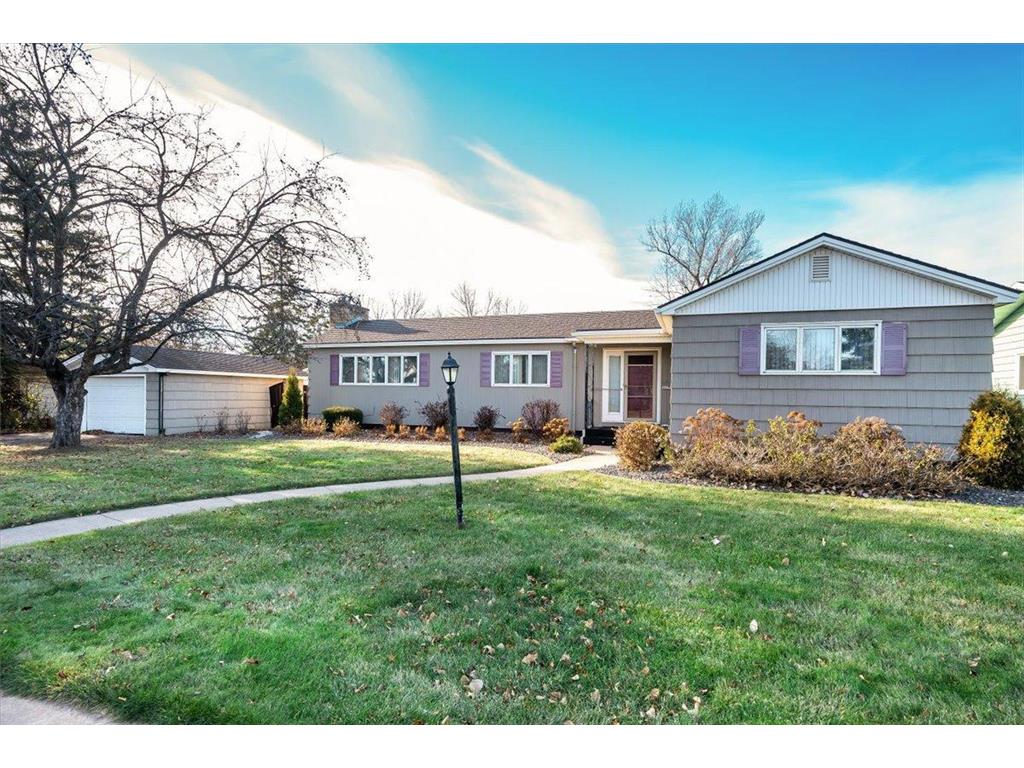 5423 Tower Avenue Superior WI 54880 6466820 image1