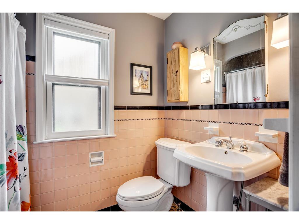 5424 Columbus Avenue Minneapolis MN 55417 7078417 image40