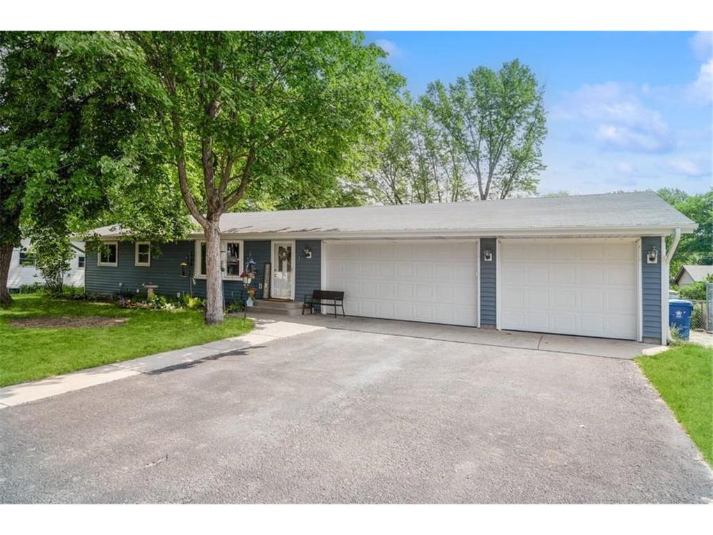 5424 Cottage Avenue, White Bear Twp, MN, 55110 MLS 6387192 Edina