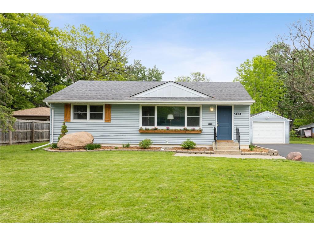 5424 James Avenue N Brooklyn Center MN 55430 6513237 image1