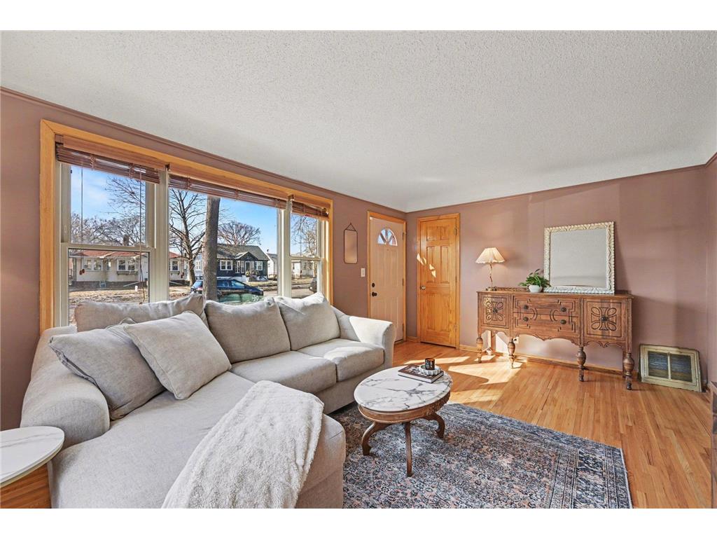 5425 31st Avenue S Minneapolis MN 55417 7028497 image1