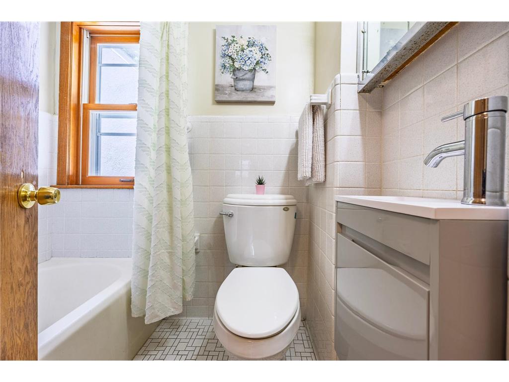 5425 32nd Avenue S Minneapolis MN 55417 7084916 image21