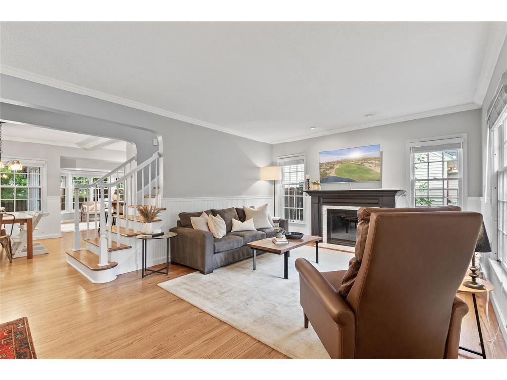 5425 Wooddale Avenue Edina MN 55424 6340333 image1