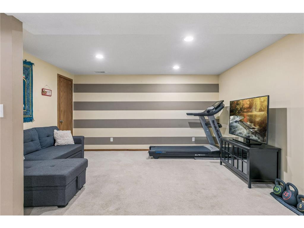 5426 Prospect Avenue White Bear Twp MN 55110 7098851 image29