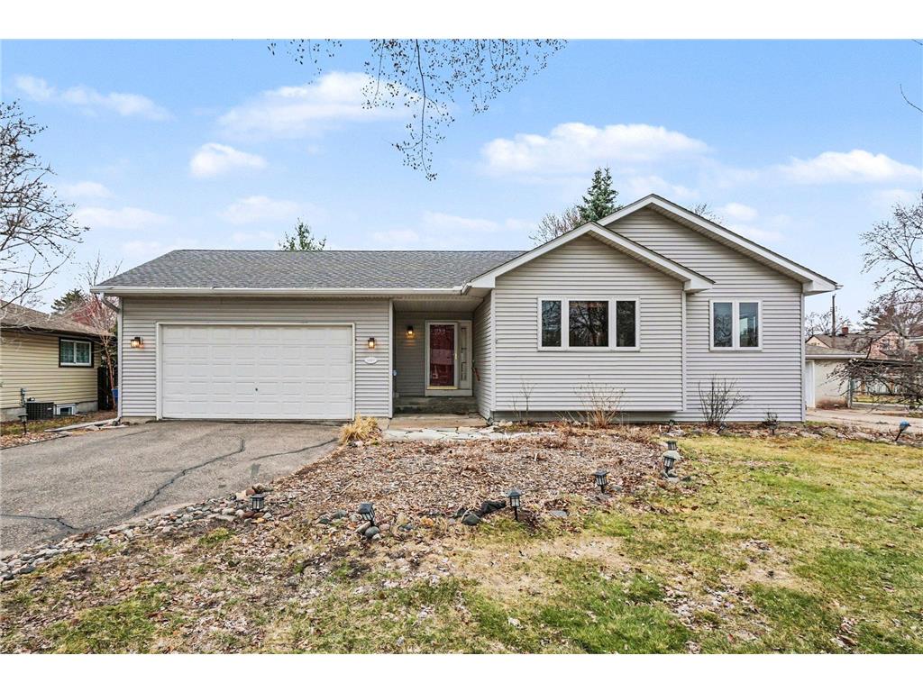 5427 Knox Avenue N Brooklyn Center MN 55430 7041250 image1