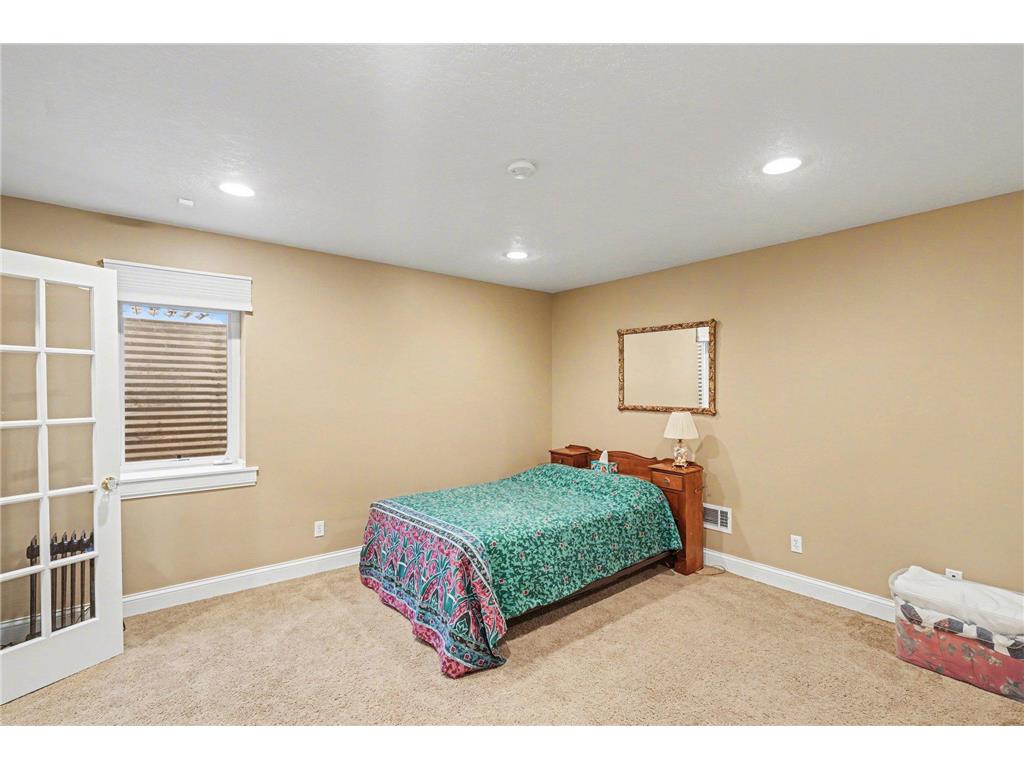 5427 Knox Avenue N Brooklyn Center MN 55430 7041250 image16