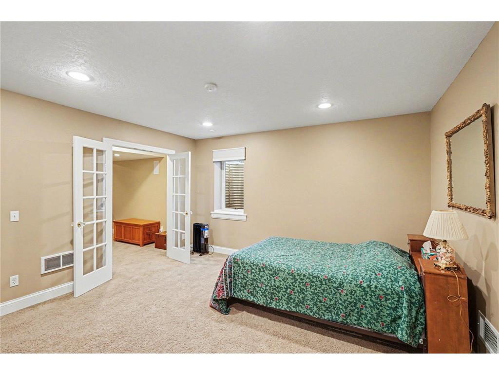 5427 Knox Avenue N Brooklyn Center MN 55430 7041250 image18