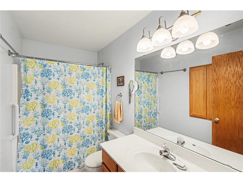 5427 Knox Avenue N Brooklyn Center MN 55430 7041250 image8