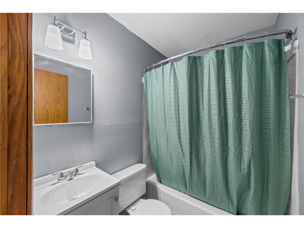 5428 5th Street NE Fridley MN 55421 7082990 image16