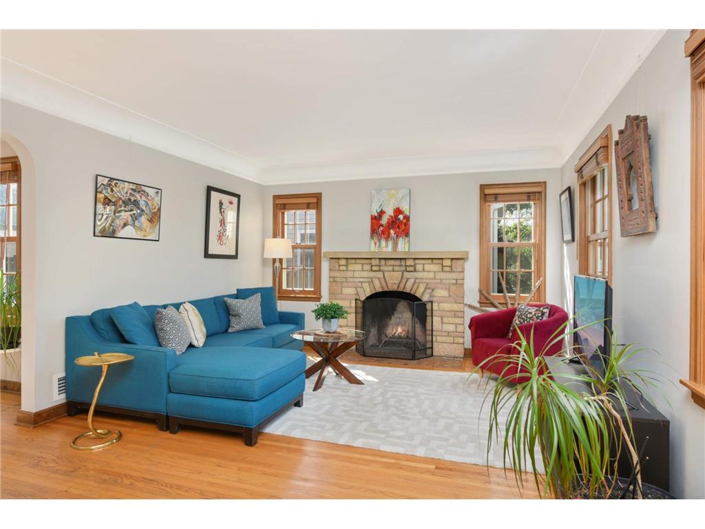 5429 Portland Avenue Minneapolis MN 55417 6599351 image1