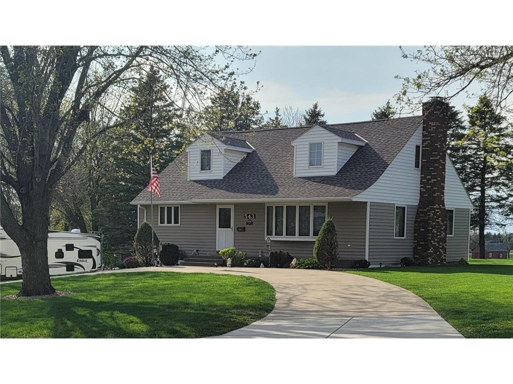 543 4th Avenue Mountain Lake MN 56159 6367433 image1