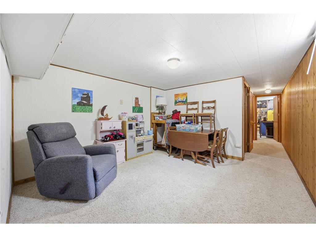 543 4th Avenue W West Fargo ND 58078 7086059 image17