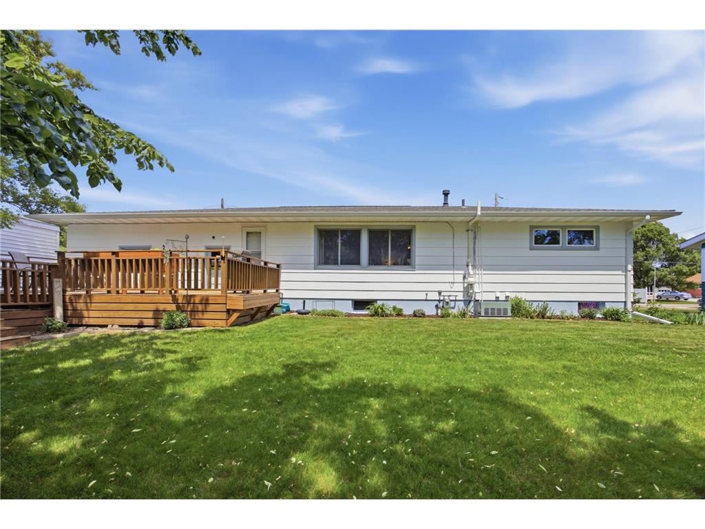 543 4th Avenue W West Fargo ND 58078 7086059 image22