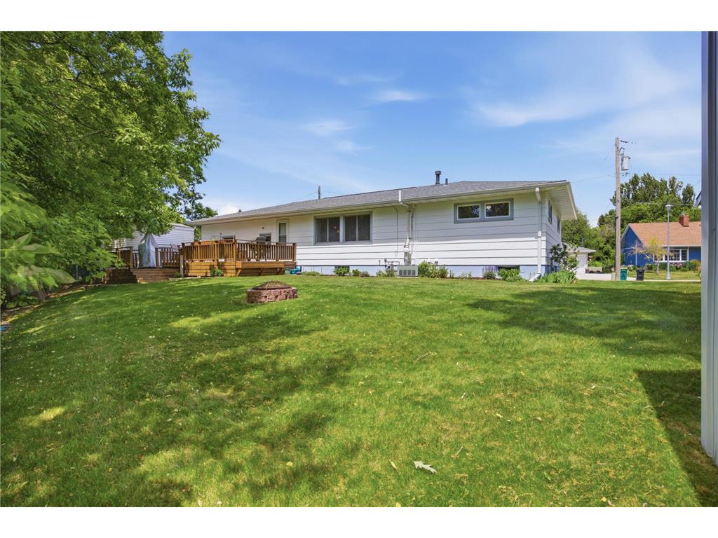 543 4th Avenue W West Fargo ND 58078 7086059 image25