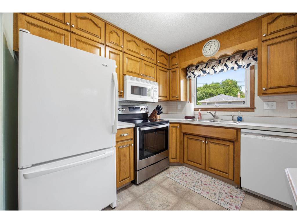 543 4th Avenue W West Fargo ND 58078 7086059 image6