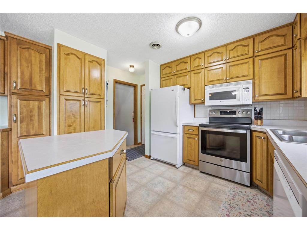 543 4th Avenue W West Fargo ND 58078 7086059 image7