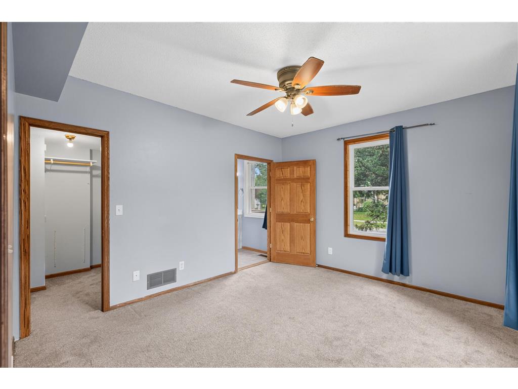 543 5th Avenue SW Cambridge MN 55008 7098700 image22