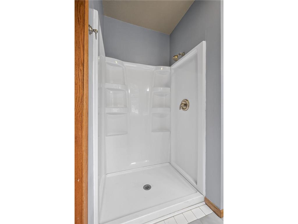 543 5th Avenue SW Cambridge MN 55008 7098700 image27