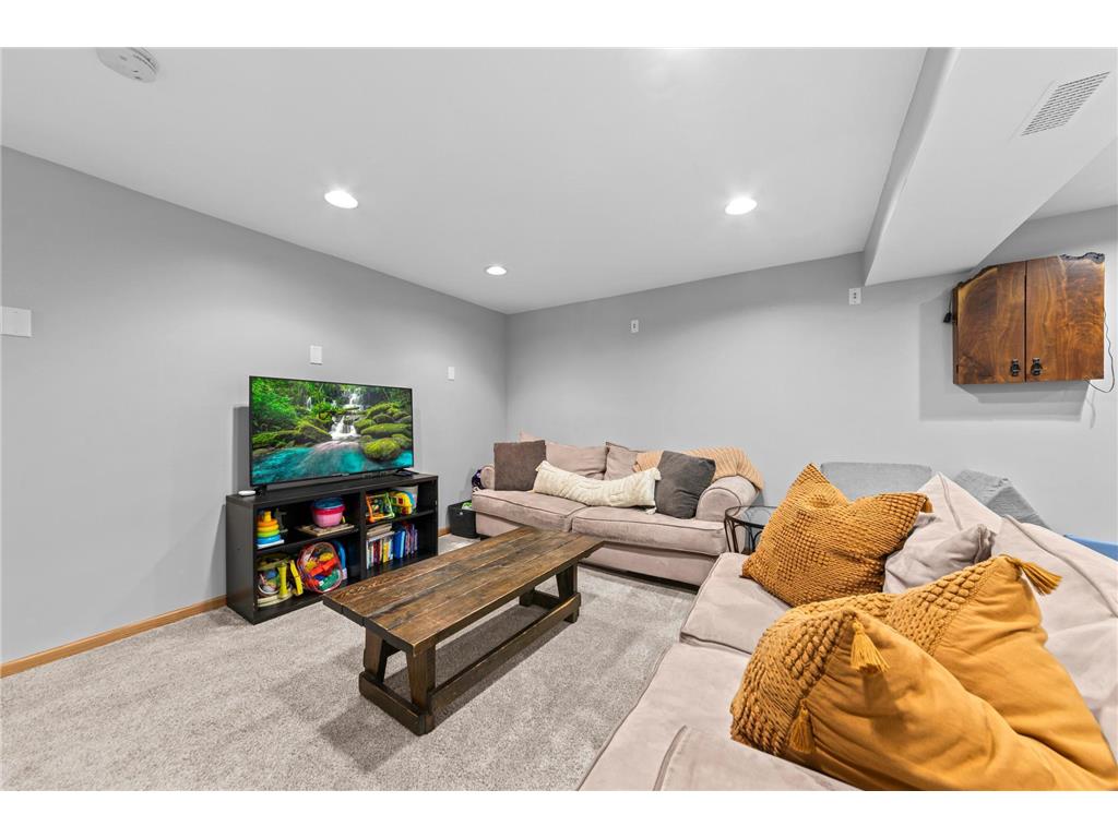 543 Jefferson Lane NW Elk River MN 55330 7031313 image24