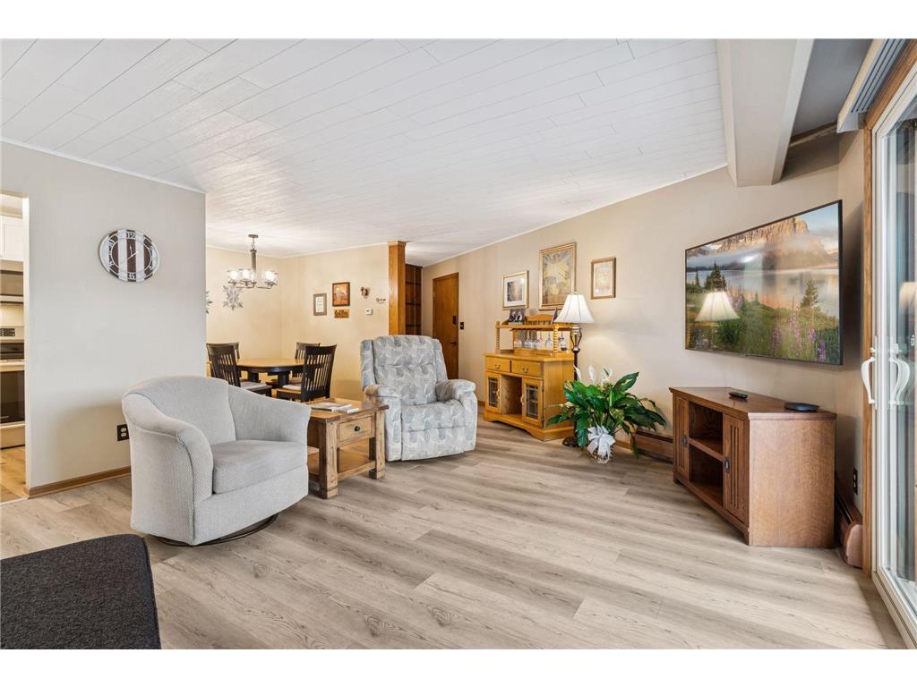 5430 Three Points Blvd #123 Mound MN 55364 - Lake Minnetonka 7015093 image1