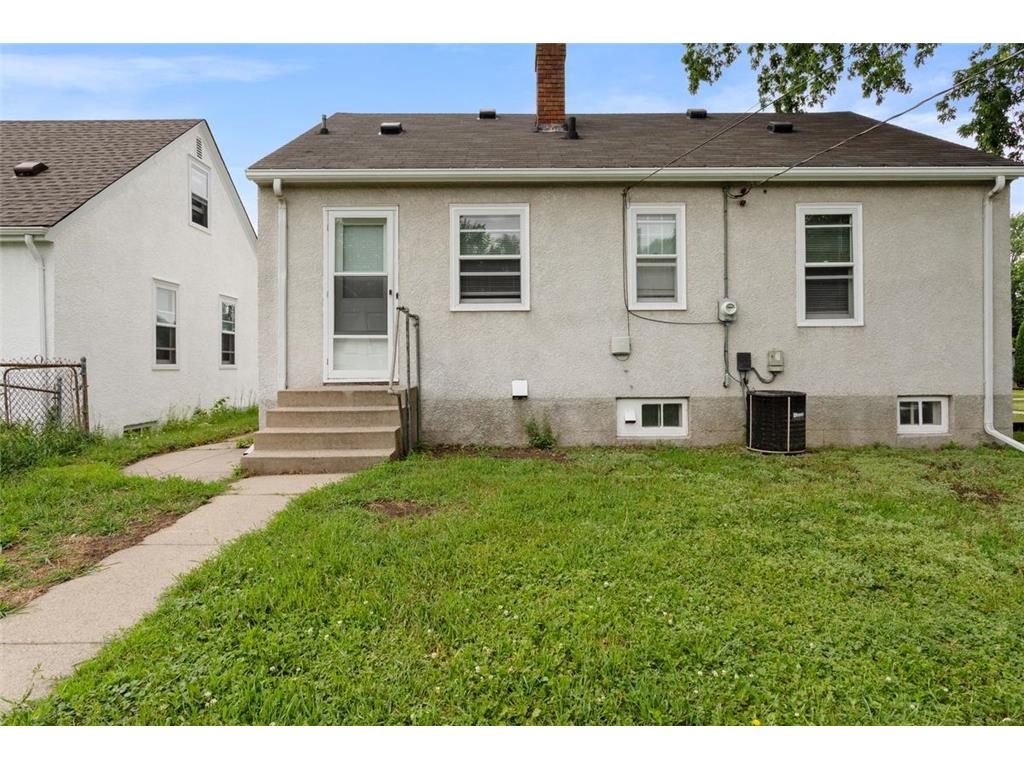 5433 30th Avenue S Minneapolis MN 55417 7095158 image10