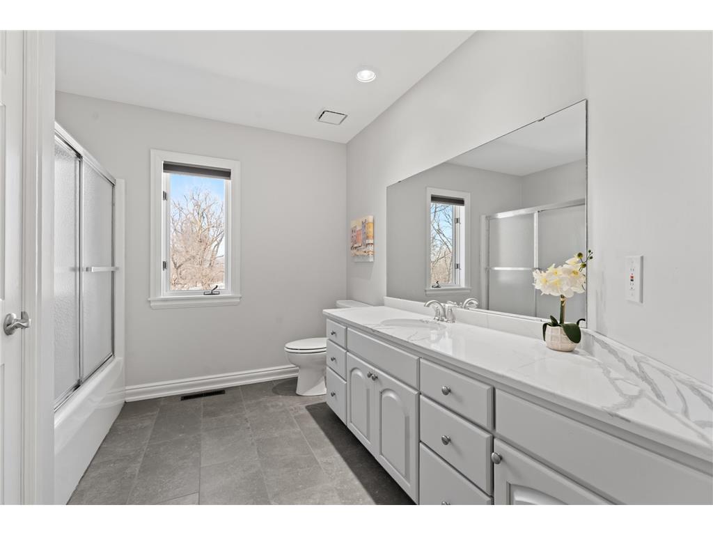 5435 Howard Street NW Rochester MN 55901 7016734 image29
