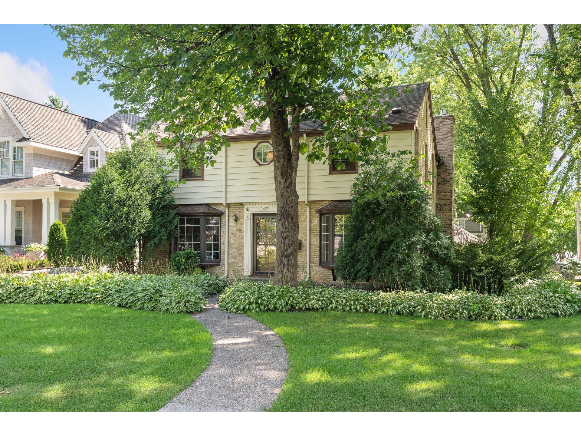 5437 Oaklawn Avenue, Edina, MN 55424 MLS 5636081 Edina Realty