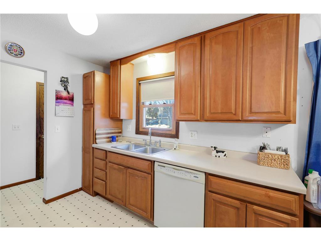 544 3rd Avenue NW New Brighton MN 55112 6825726 image12