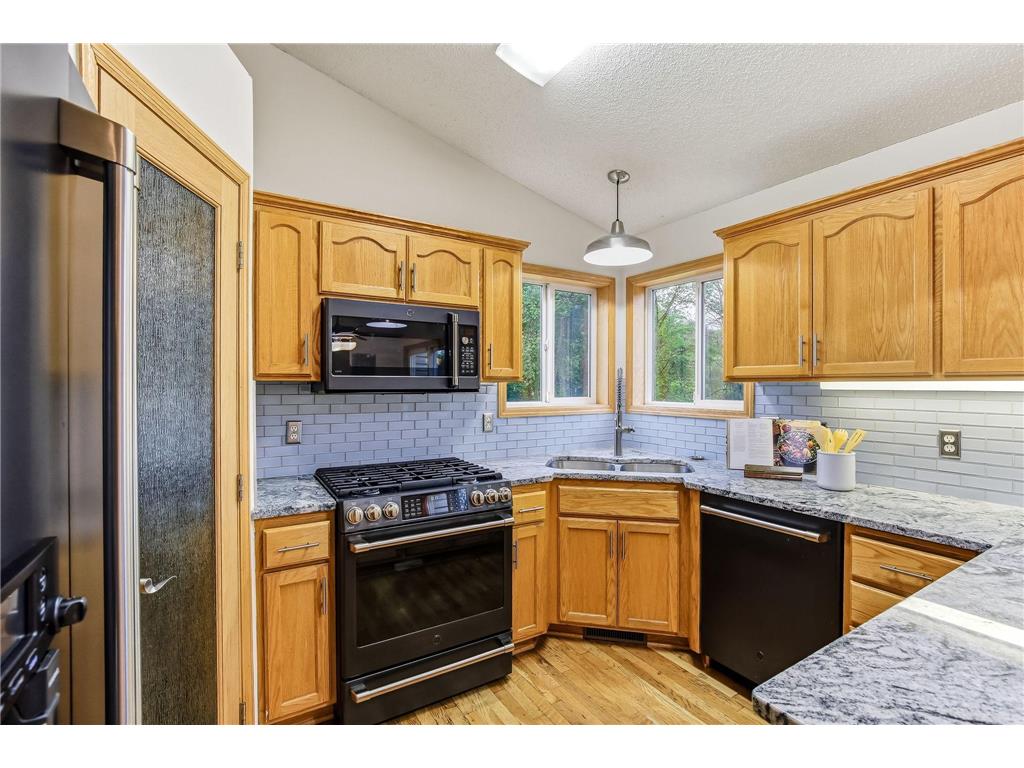 544 Maple Knoll Way NW Saint Michael MN 55376 7091930 image11