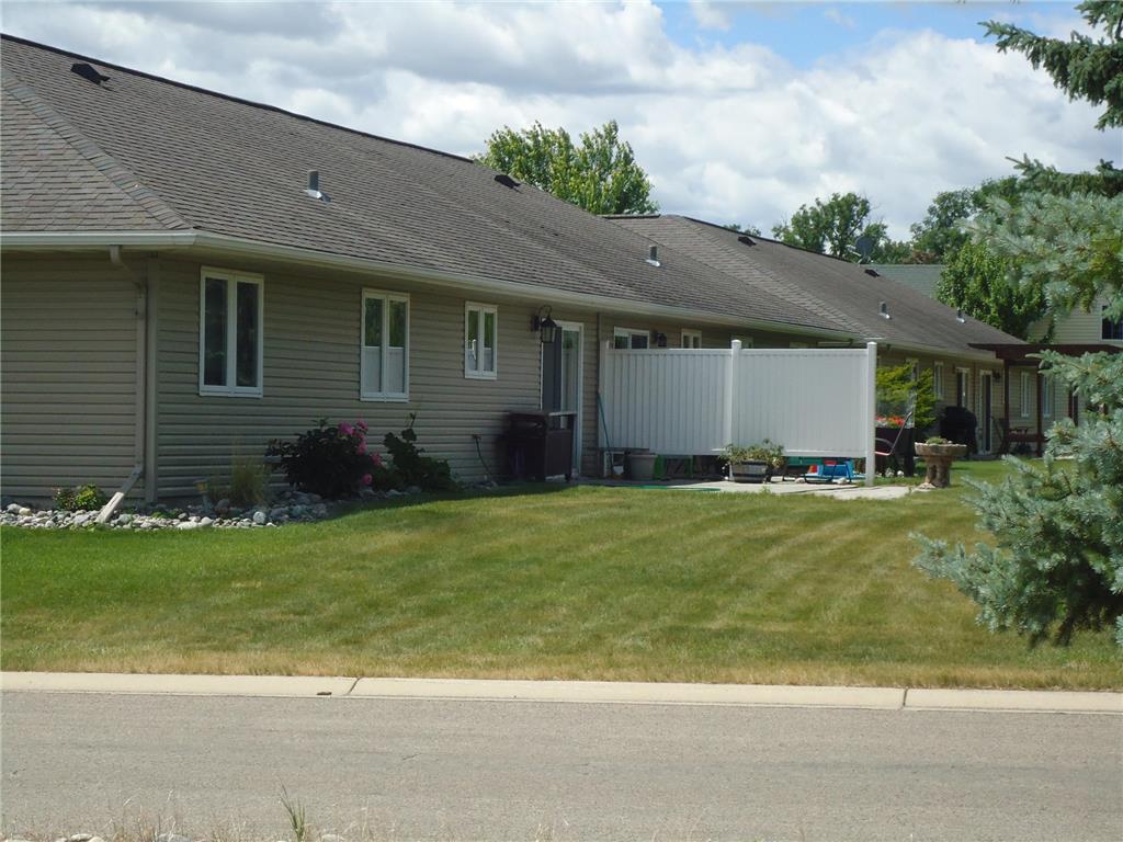 544 N 13th Avenue N Moorhead MN 56560 7095470 image3
