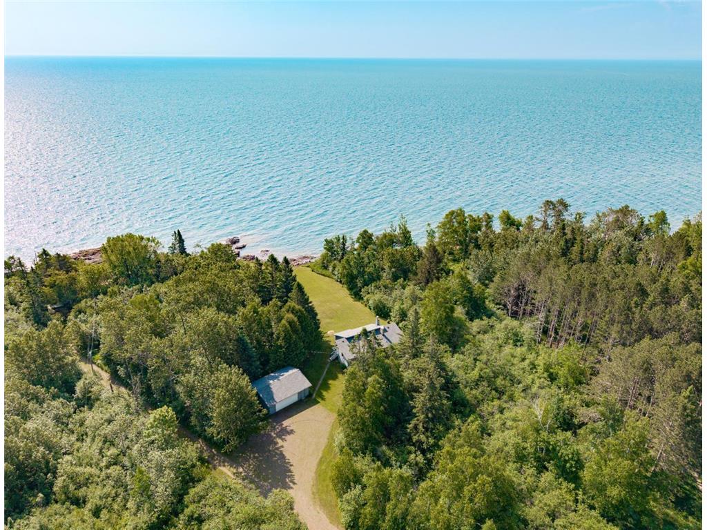 544 Old North Shore Road Two Harbors MN 55616 - Superior 6750333 image1