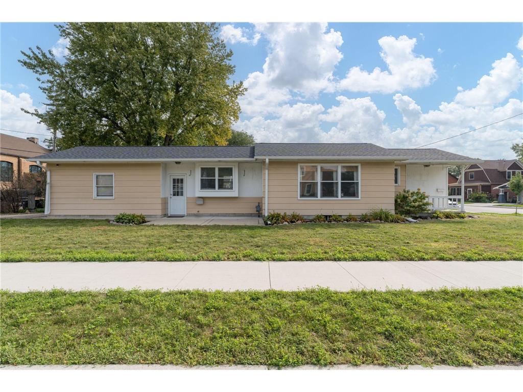 544 Page Avenue North Mankato MN 56003 6791803 image1