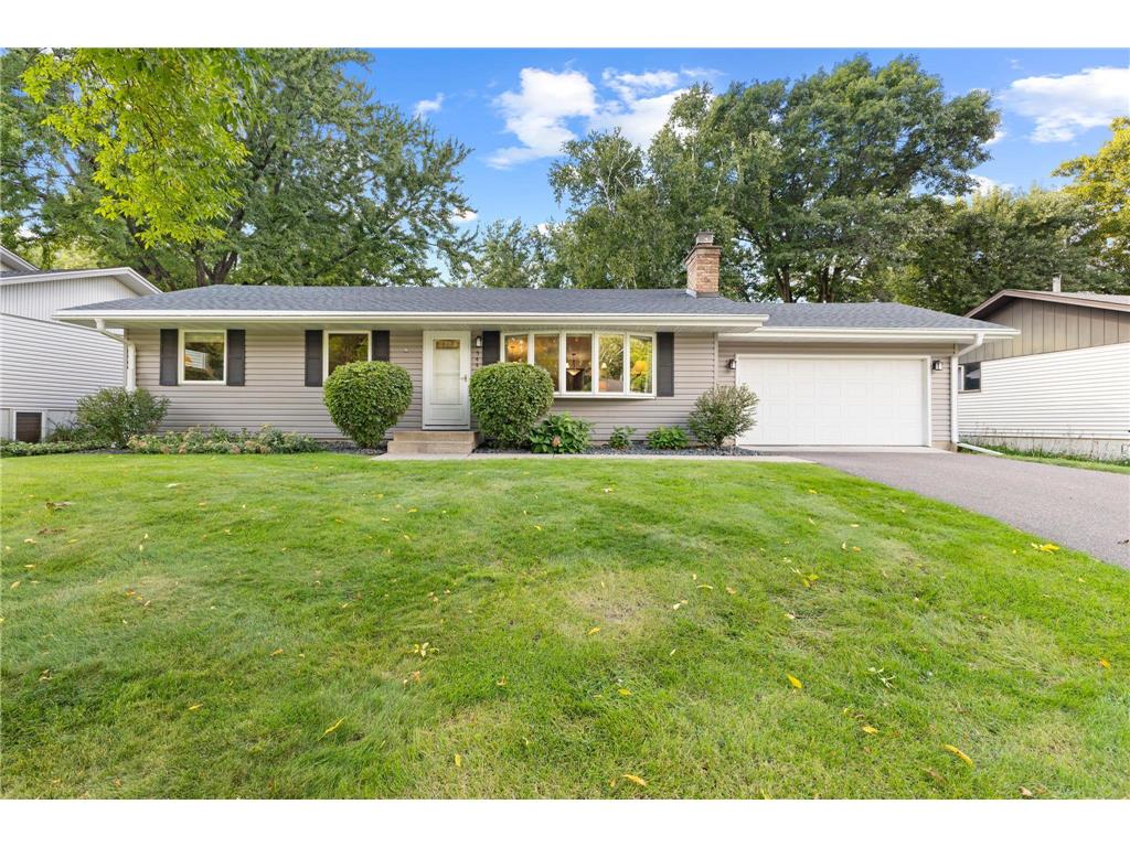 544 Riviera Drive New Brighton MN 55112 6768377 image1