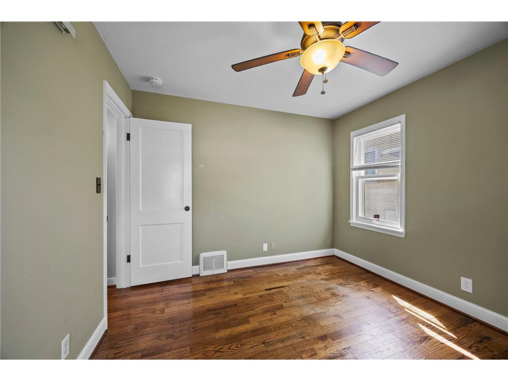 5440 25th Avenue S Minneapolis MN 55417 7071947 image9