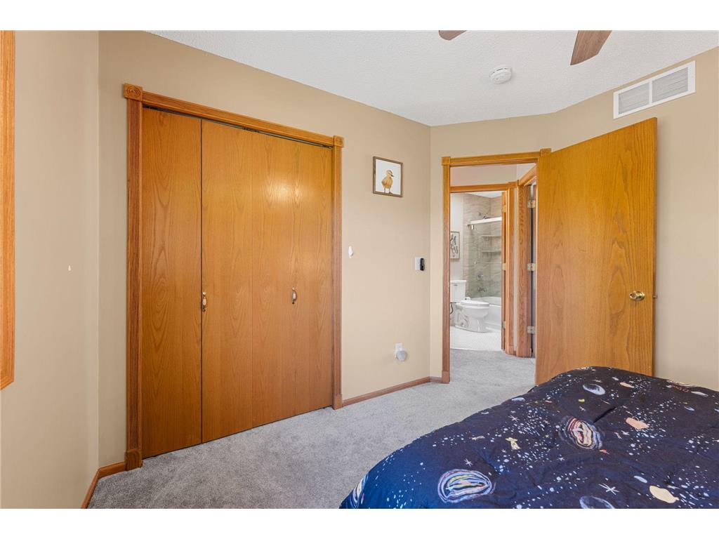 5440 274th Street Wyoming MN 55092 7070709 image17
