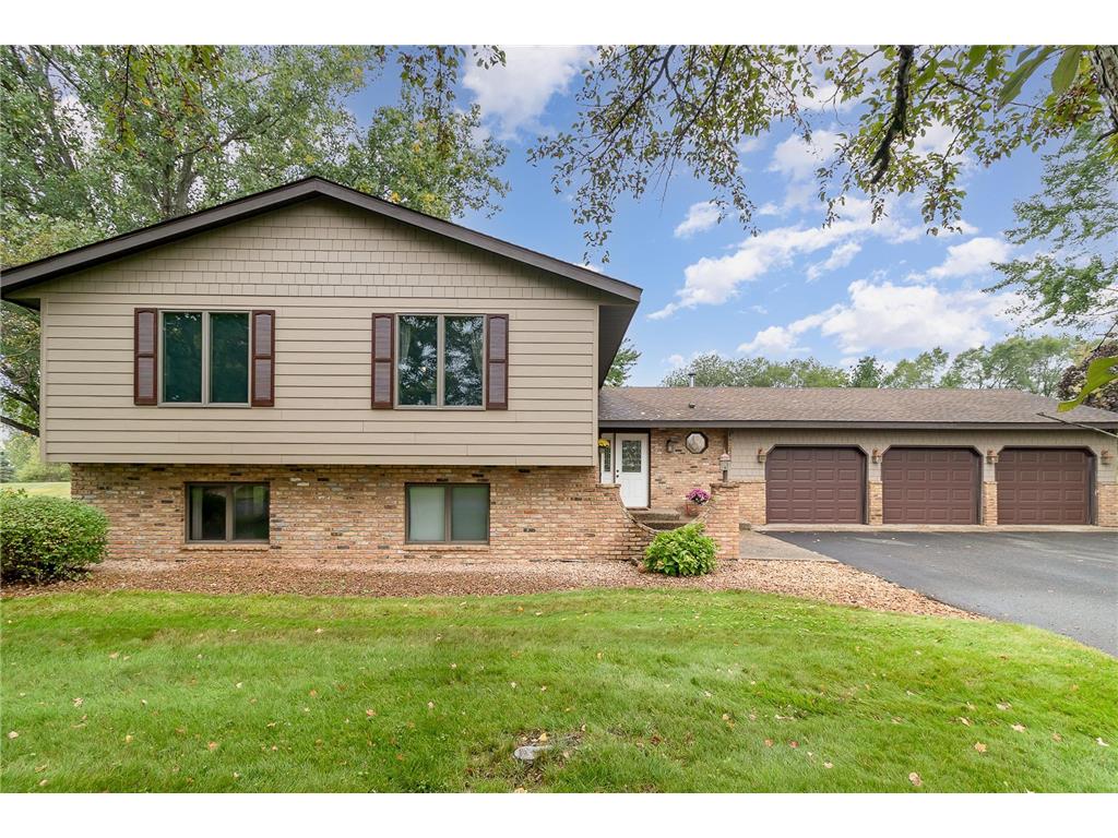 5440 Hilltop Avenue N Lake Elmo MN 55042 6432894 image1