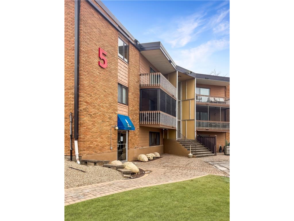 5440 Three Points Boulevard #513 Mound MN 55364 - Lake Minnetonka 6677538 image3