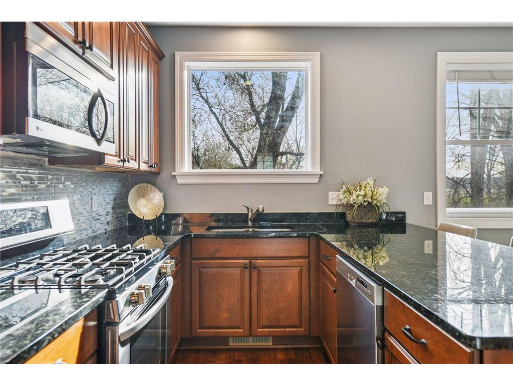 5441 Lost Lake Lane Mound MN 55364 - Lake Minnetonka 6815971 image19