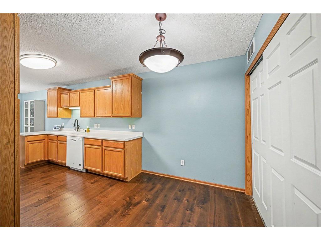 5443 Brewer Lane Inver Grove Heights MN 55076 7086515 image11