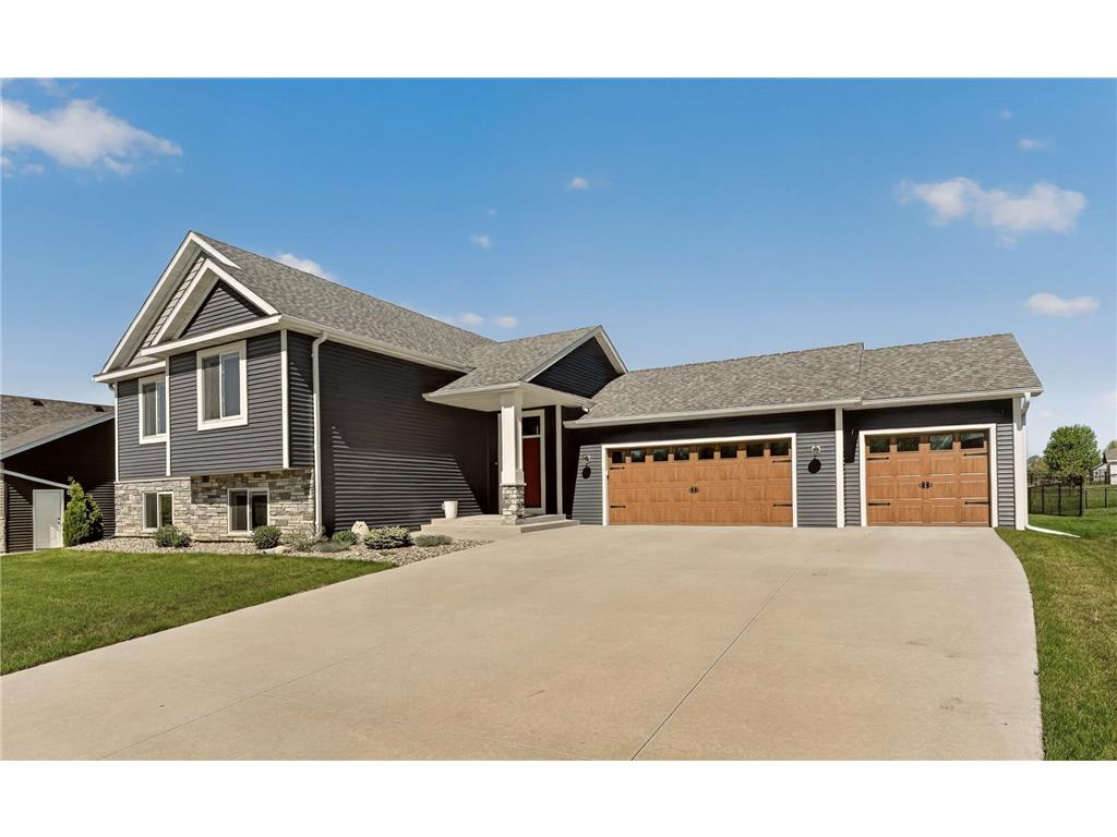 5443 Ridgeview Drive NW Rochester MN 55901 7068725 image1