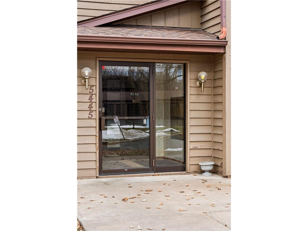 5445 Babcock Trail #N106 Inver Grove Heights MN 55077 7014430 image4