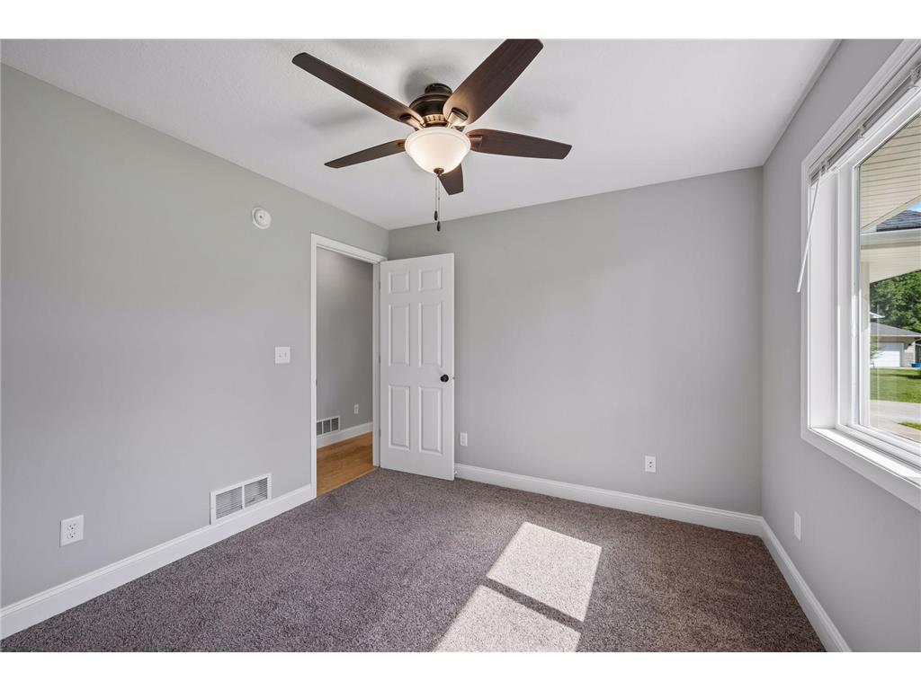 5447 54th Circle NE Albertville MN 55301 7096896 image20