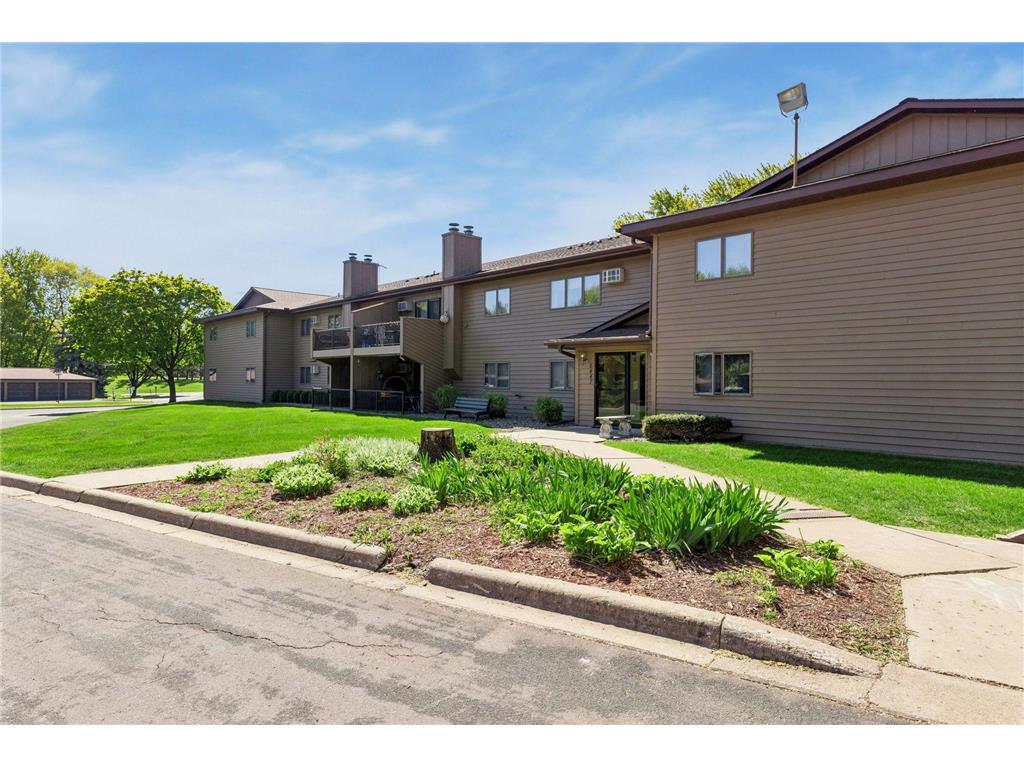 5447 Babcock Trail #S206 Inver Grove Heights MN 55077 7077501 image1