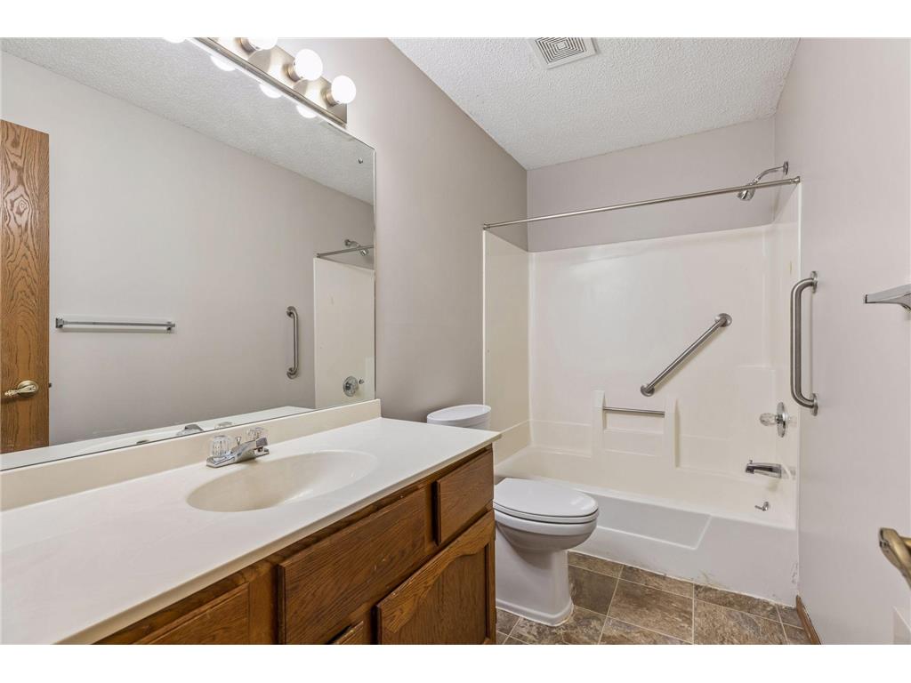5447 Babcock Trail #S206 Inver Grove Heights MN 55077 7077501 image16