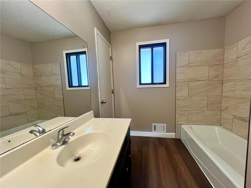 5447 N 4th Street Brooklyn Center MN 55430 6813078 image12