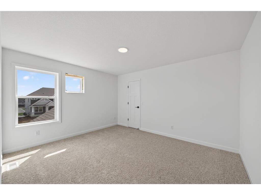 5448 Tallowtree Lane Woodbury MN 55129 7054950 image24