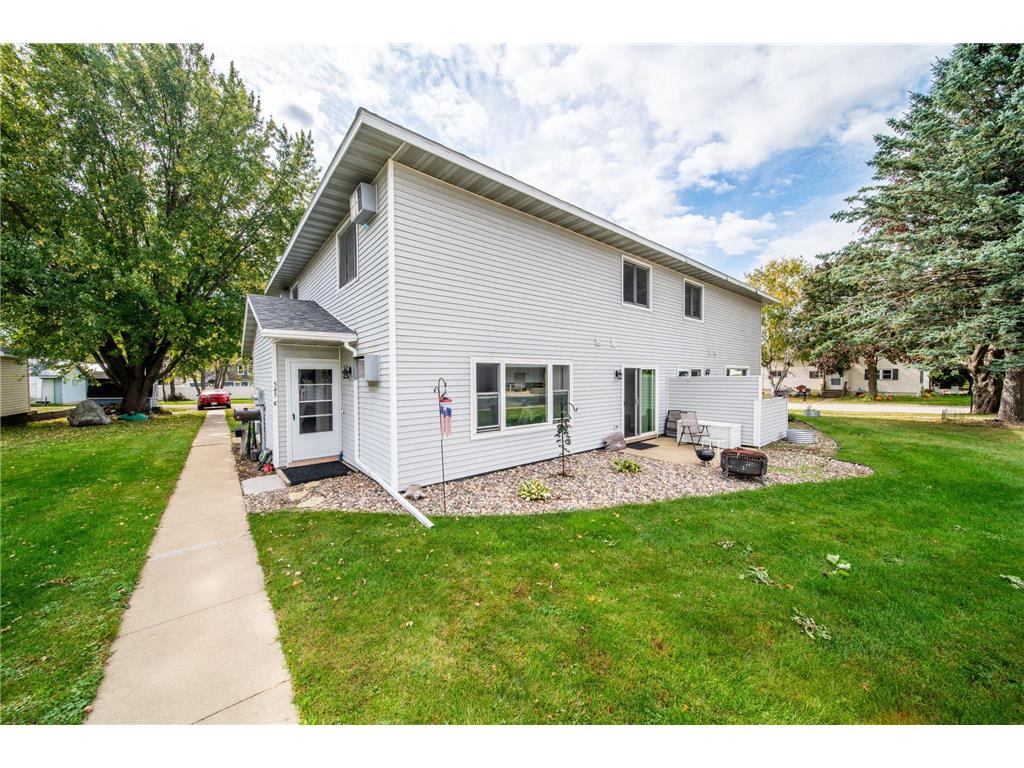 545 1st Avenue SW #C Plainview MN 55964 6801383 image1