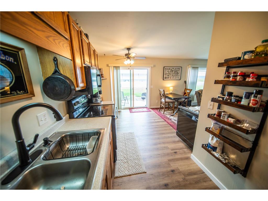 545 1st Avenue SW #C Plainview MN 55964 6801383 image14