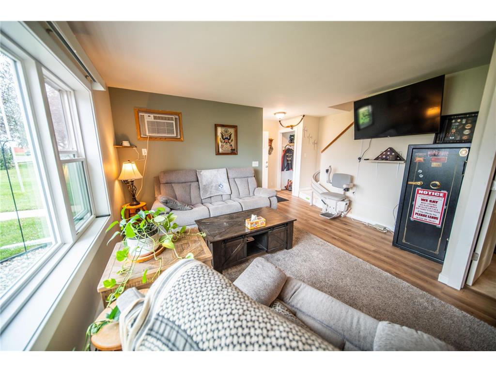 545 1st Avenue SW #C Plainview MN 55964 6801383 image9