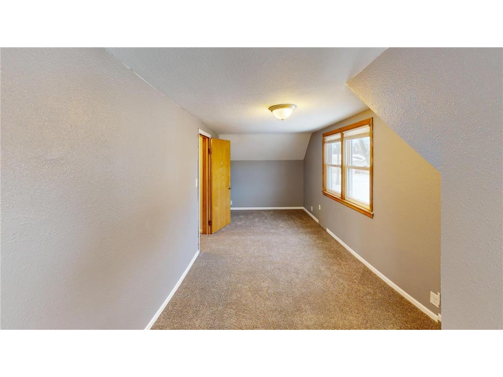 545 2nd Avenue SE Wells MN 56097 6820731 image10